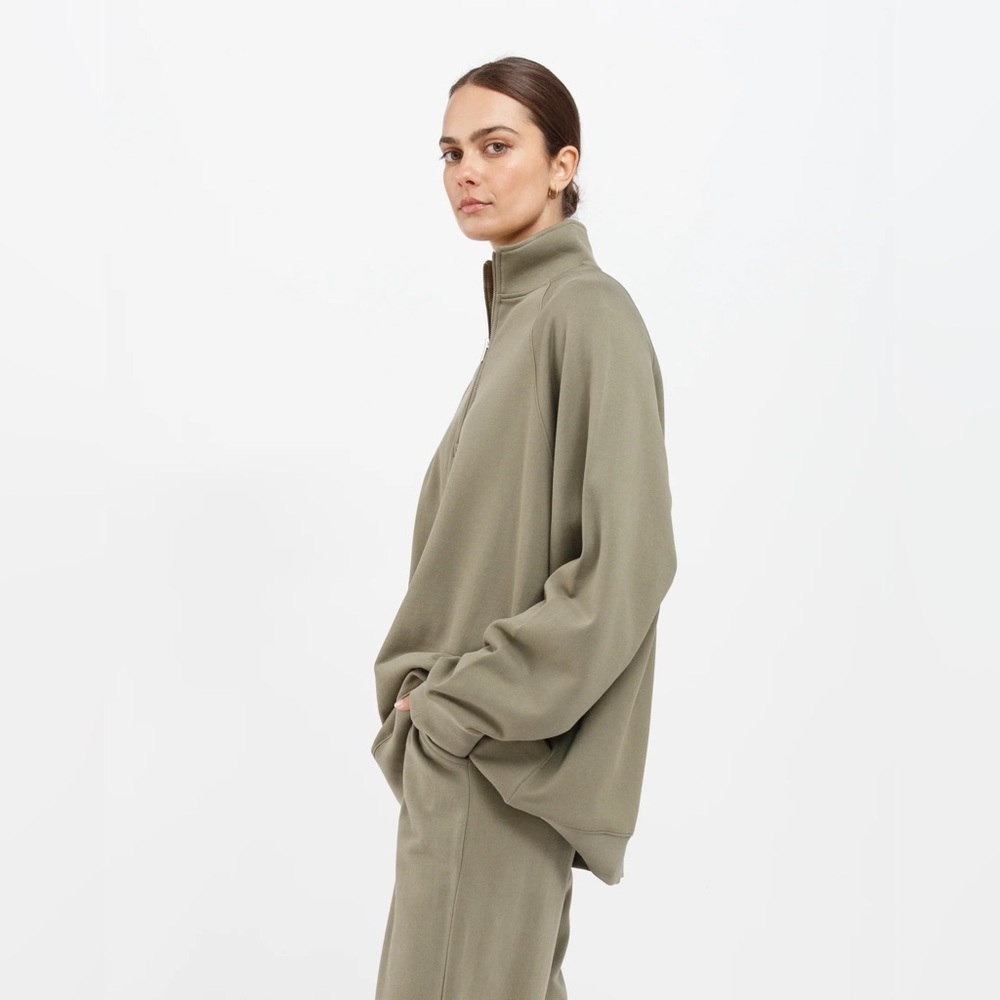 BRUNETTE THE LABEL - Not your boyfriend 1/2 zip sweater size L/XL in Olive - Picture 3 of 14